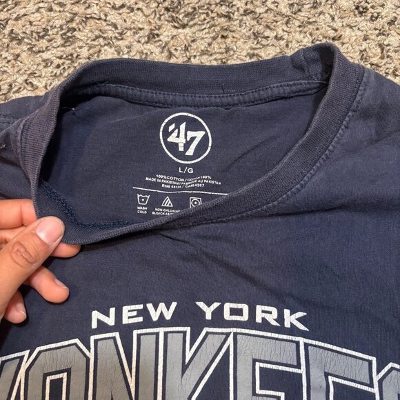 New York Yankees Navy Blue T-Shirt 47 Brand Logo Kids Large 100% Cotton Short Sl - Picture 3 of 5